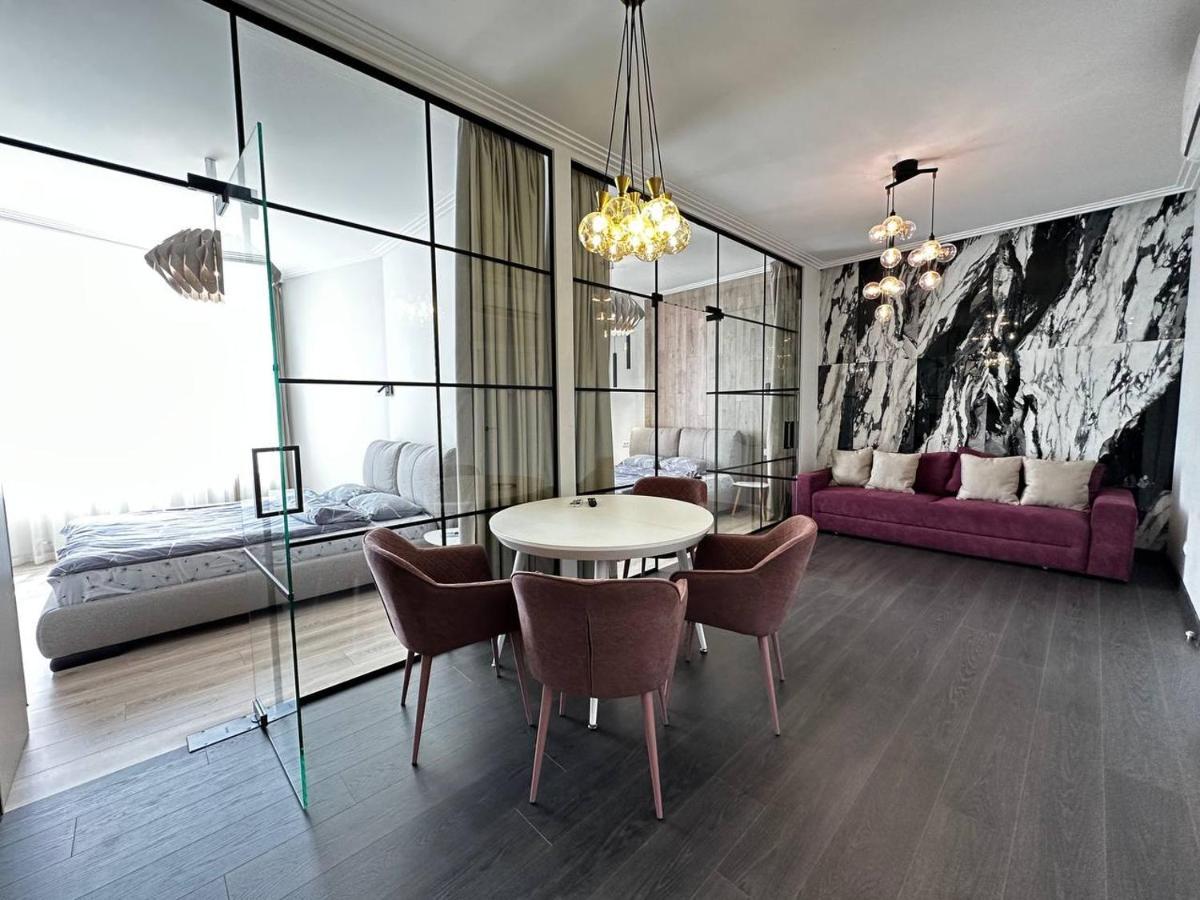 Sea Symphony 3-Bedrooms Lux Apartment Odessa Exteriör bild